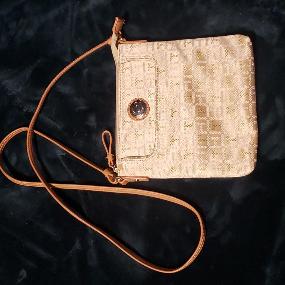 TOMMY HILFIGER Cross Body Purse Pocketbook